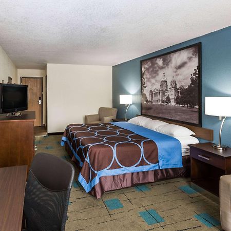Super 8 By Wyndham Urbandale/Des Moines Area Μοτέλ Εξωτερικό φωτογραφία