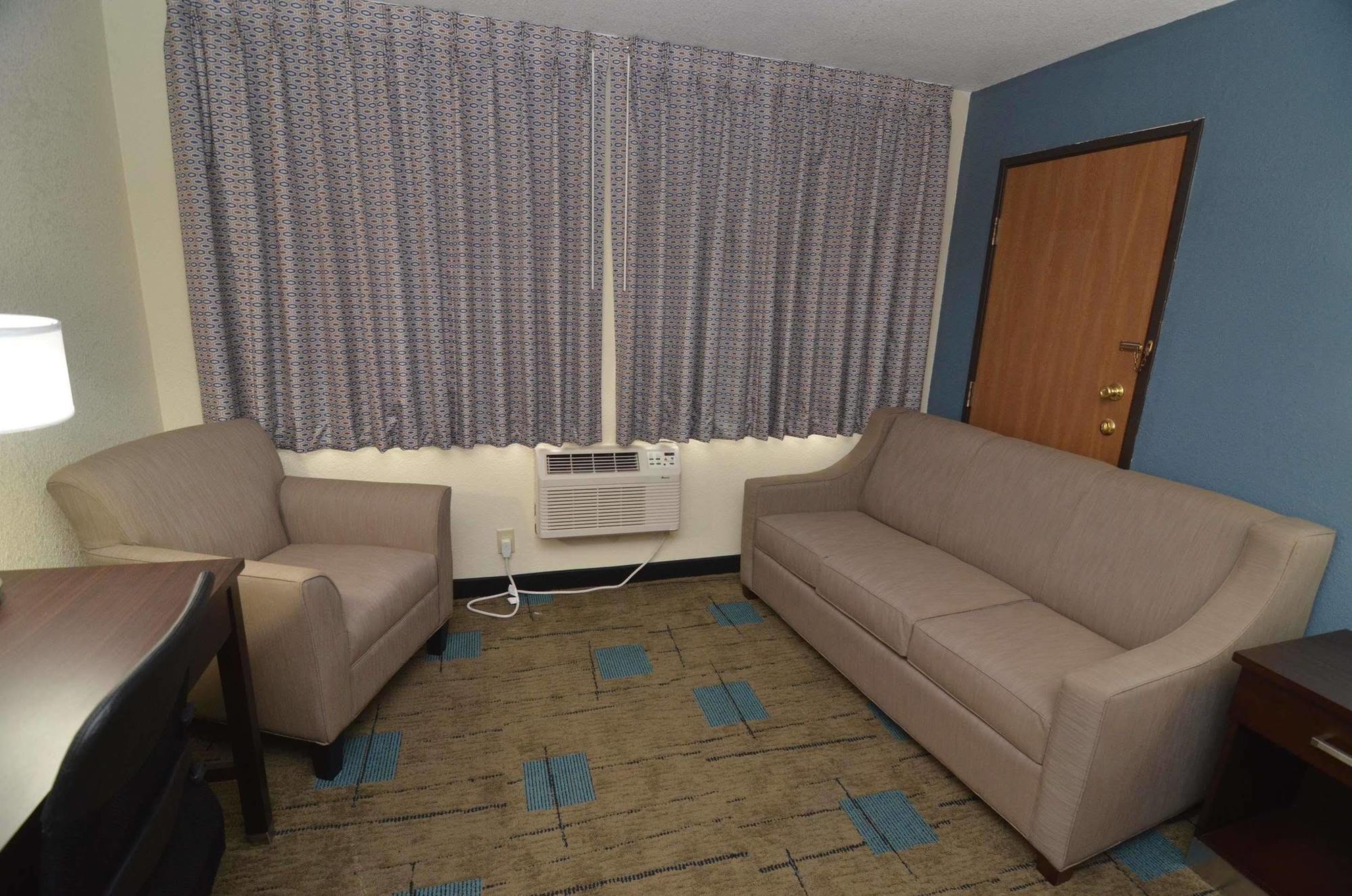 Super 8 By Wyndham Urbandale/Des Moines Area Μοτέλ Εξωτερικό φωτογραφία
